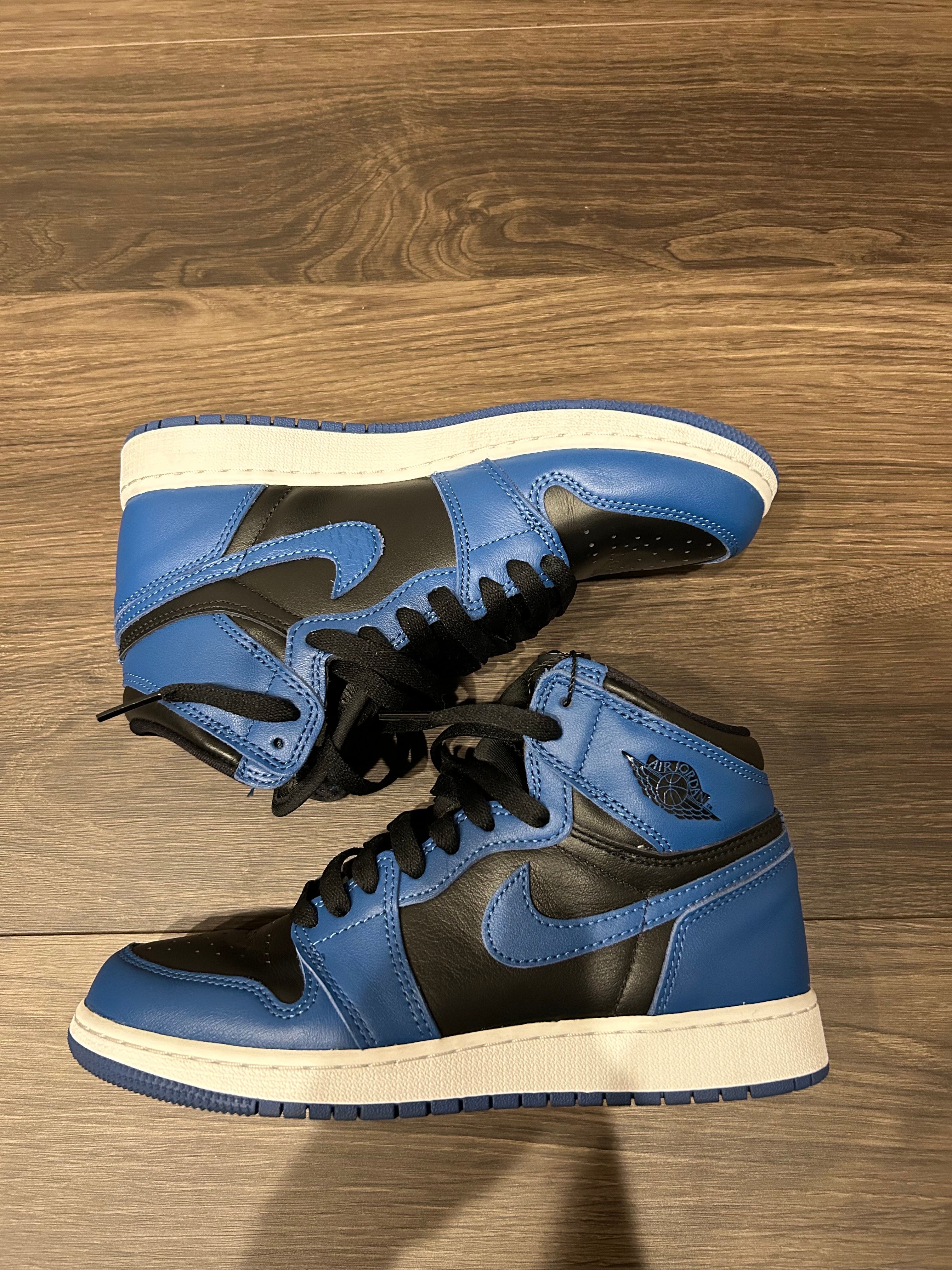 Nike GS Air Jordan 1 Retro High OG "Dark Marina Blue"