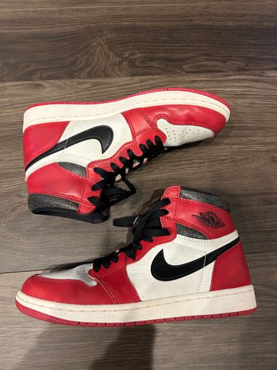Nike Air Jordan 1 High OG "Lost & Found/Chicago"