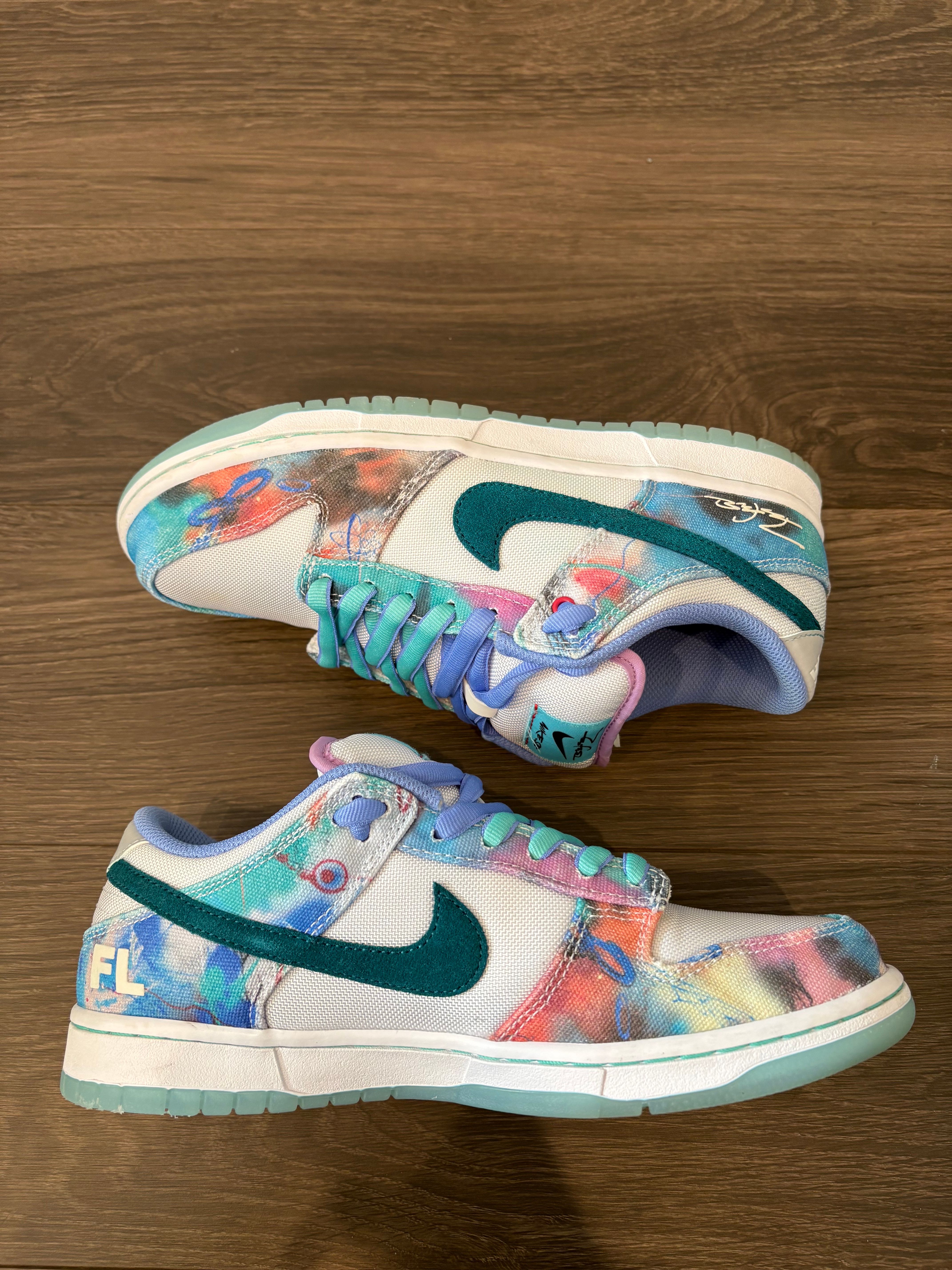 Futura × Nike SB Dunk Low "White and Geode Teal"