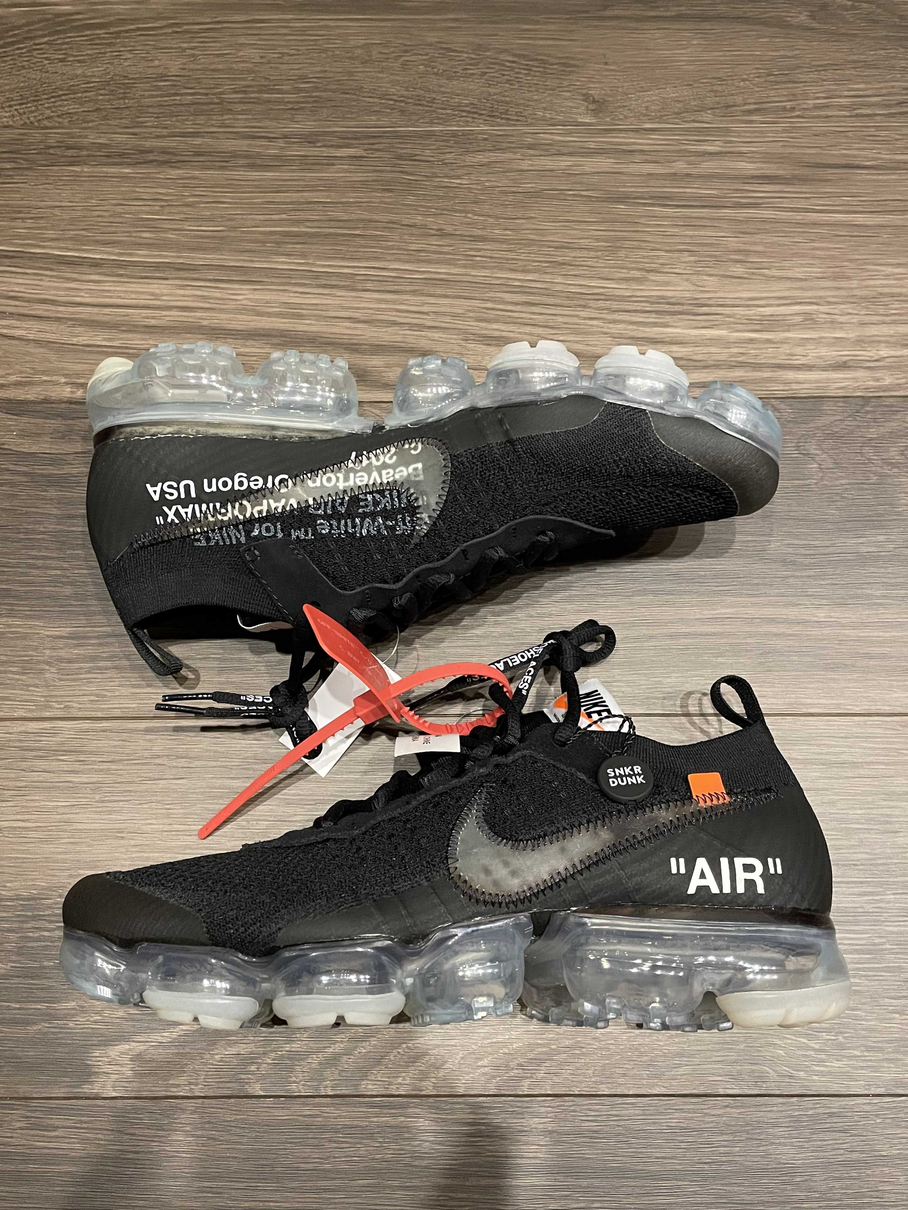 Off-White × Nike Air Vapormax "Black/Total Orange/Clear"