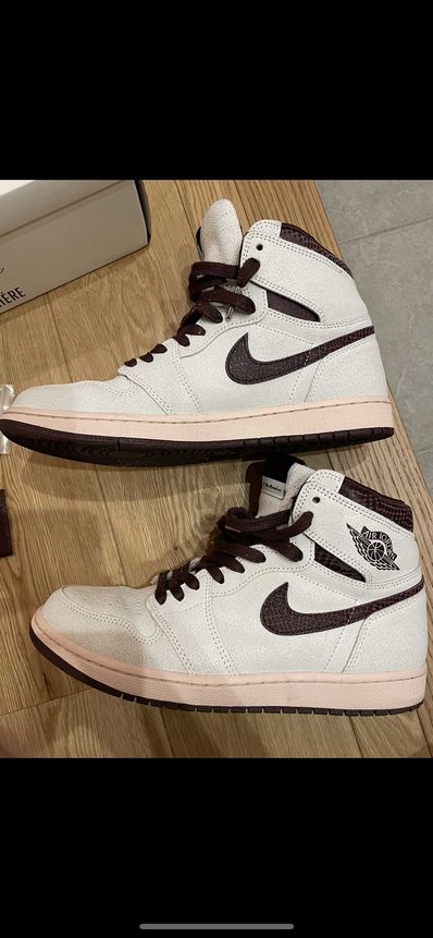 A Ma Maniere × Nike Air Jordan 1 Retro High OG "Sail and Burgundy"