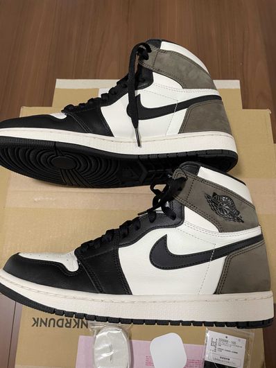 Nike Air Jordan 1 High OG "Sail/Dark Mocha/Black"
