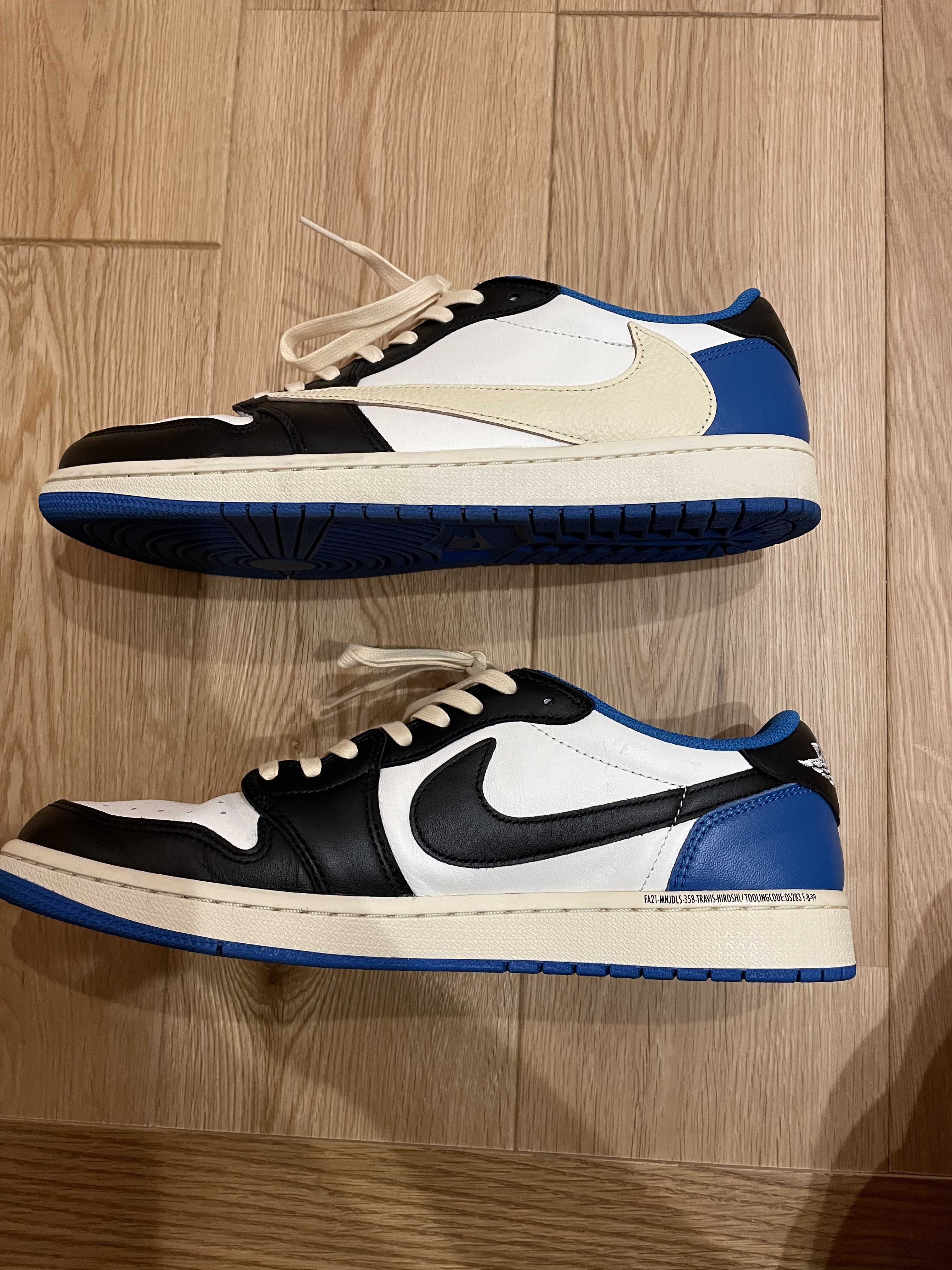 Travis Scott × fragment design × Nike Air Jordan 1 Low OG SP "Military Blue"