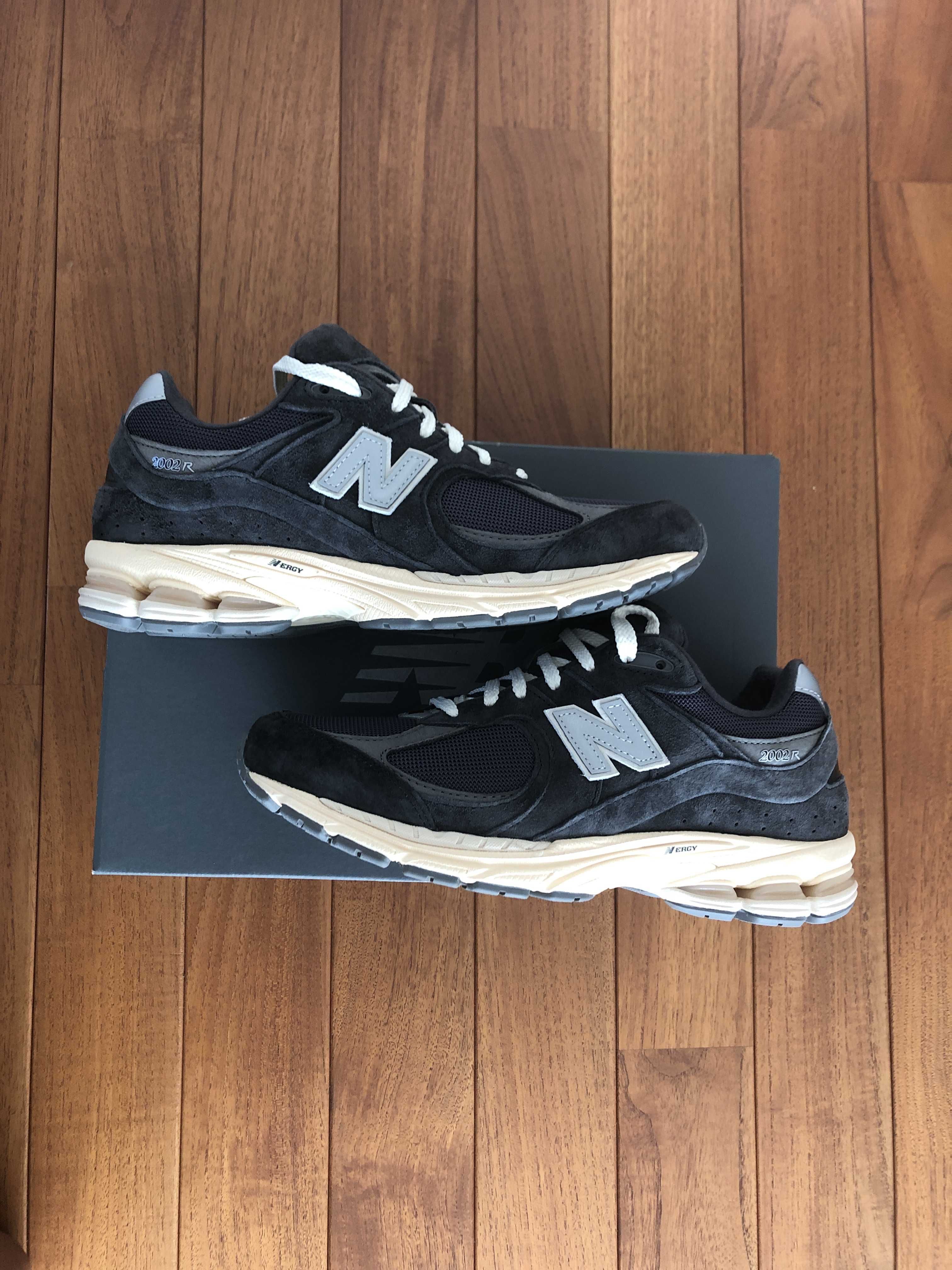 New Balance 2002R "Phantom"