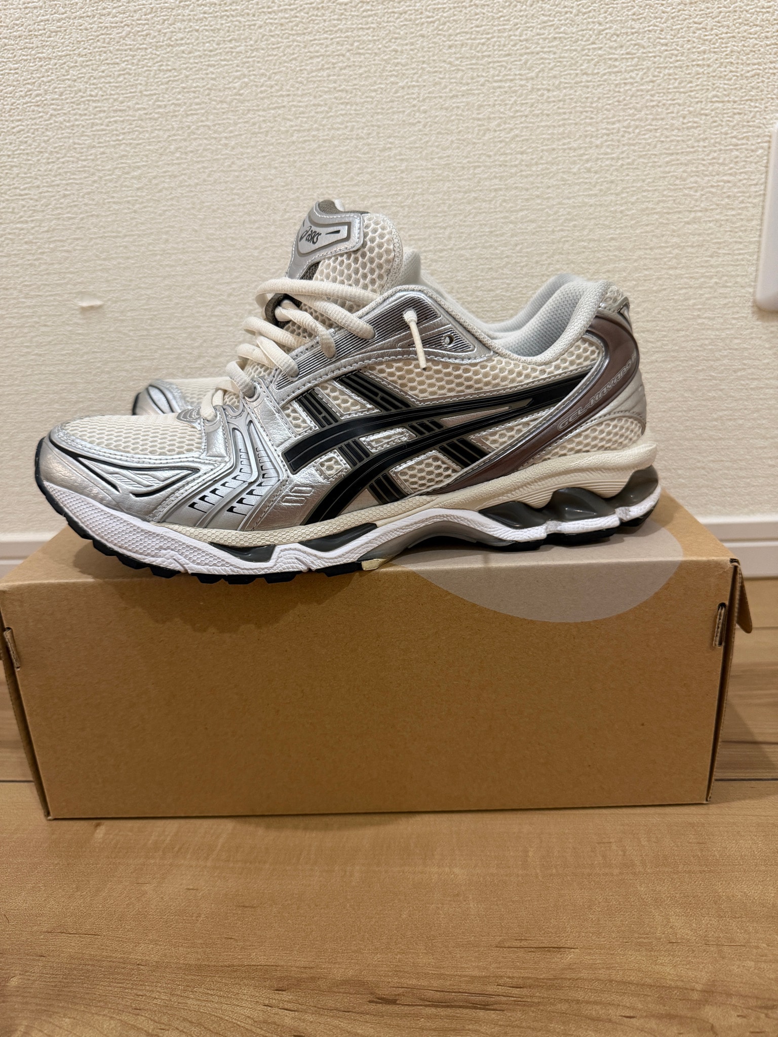 Asics Gel-Kayano 14 "Cream/Black"