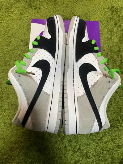 Nike SB Dunk Low "Chlorophyll"