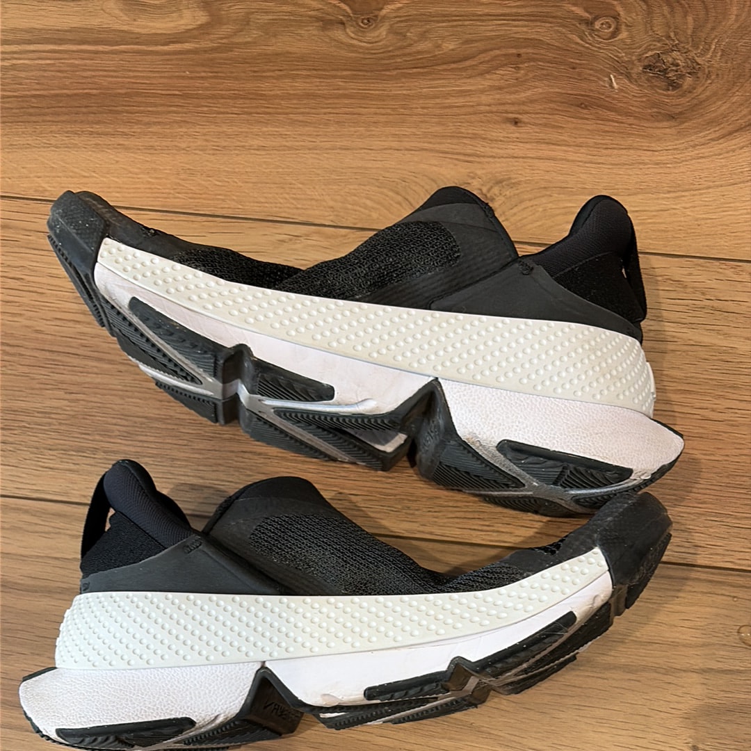 【中古】Max Fly 1 25.5cm Nike Women's Go FlyEase 