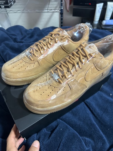 Supreme × Nike Air Force 1 Low "Flax/Wheat"