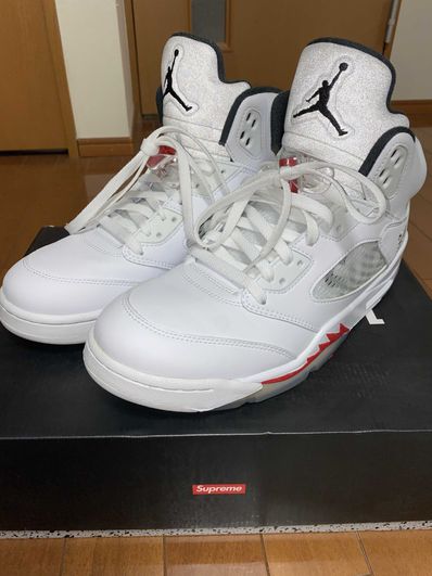 Supreme × Nike Air Jordan 5 Retro "White"