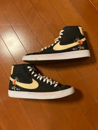 Nike Blazer Mid '77 "Pomegranate"