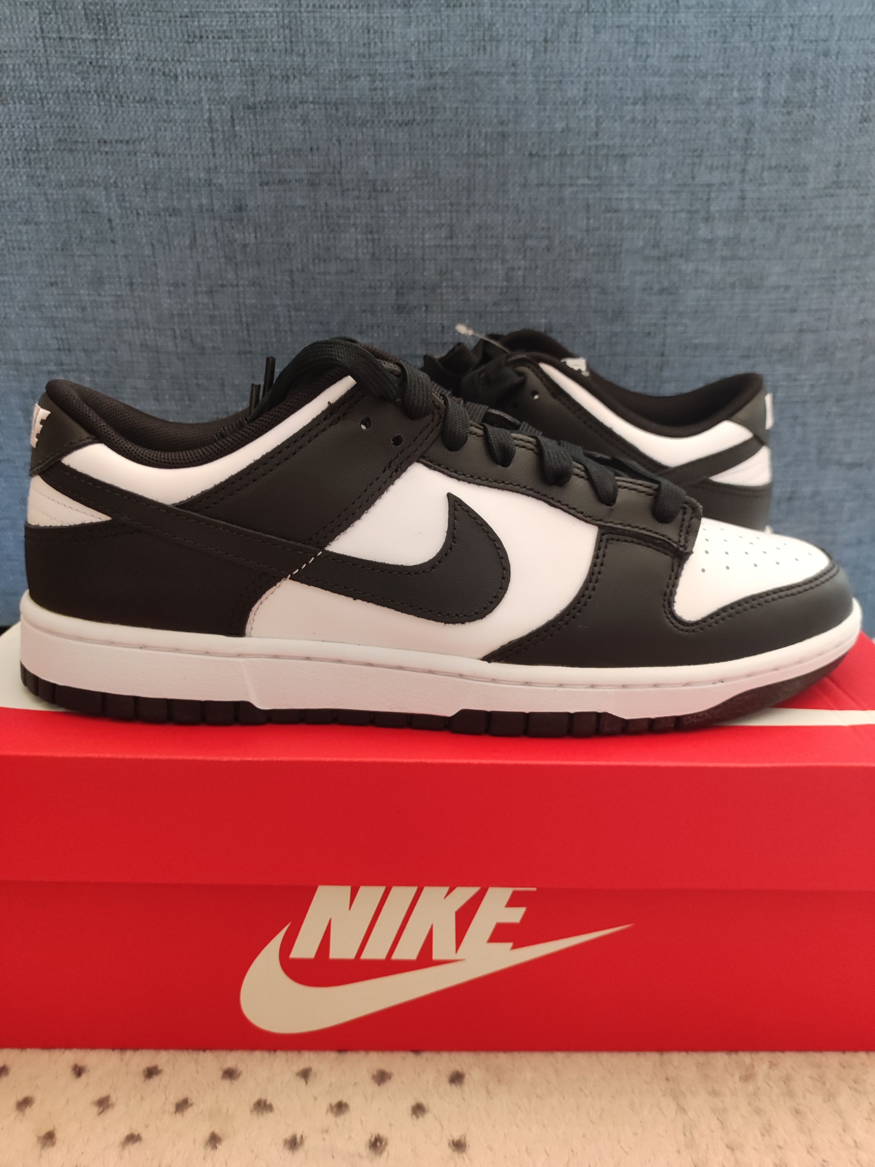 Nike Dunk Low Retro "Panda/White/Black"