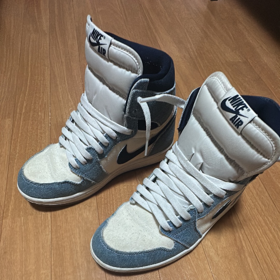 Nike Air Jordan 1 Retro High OG "Denim"