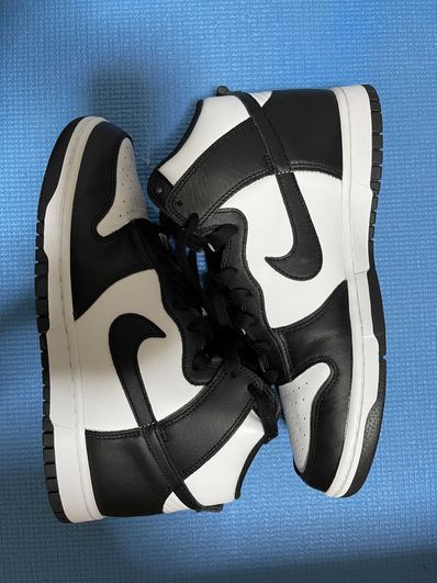 Nike Dunk High "Black and White"