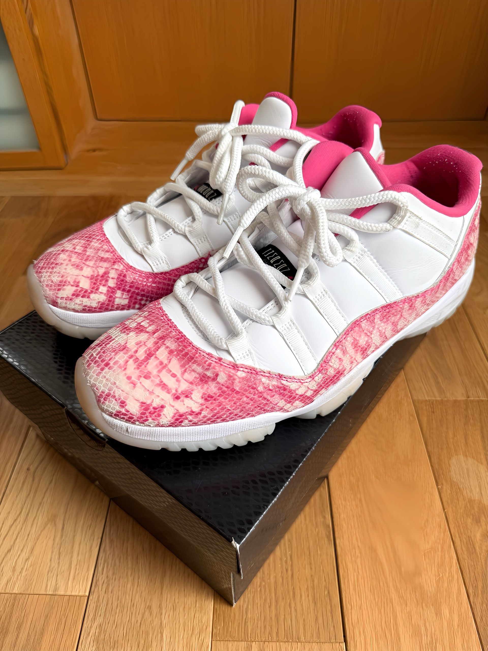 Nike Women's Air Jordan 11 Low "Snakeskin Pink"   