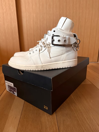 COMME des GARCONS × Nike Air Jordan 1 High "White"