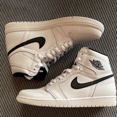 Nike Air Jordan 1 Retro High "Yin Yang White"