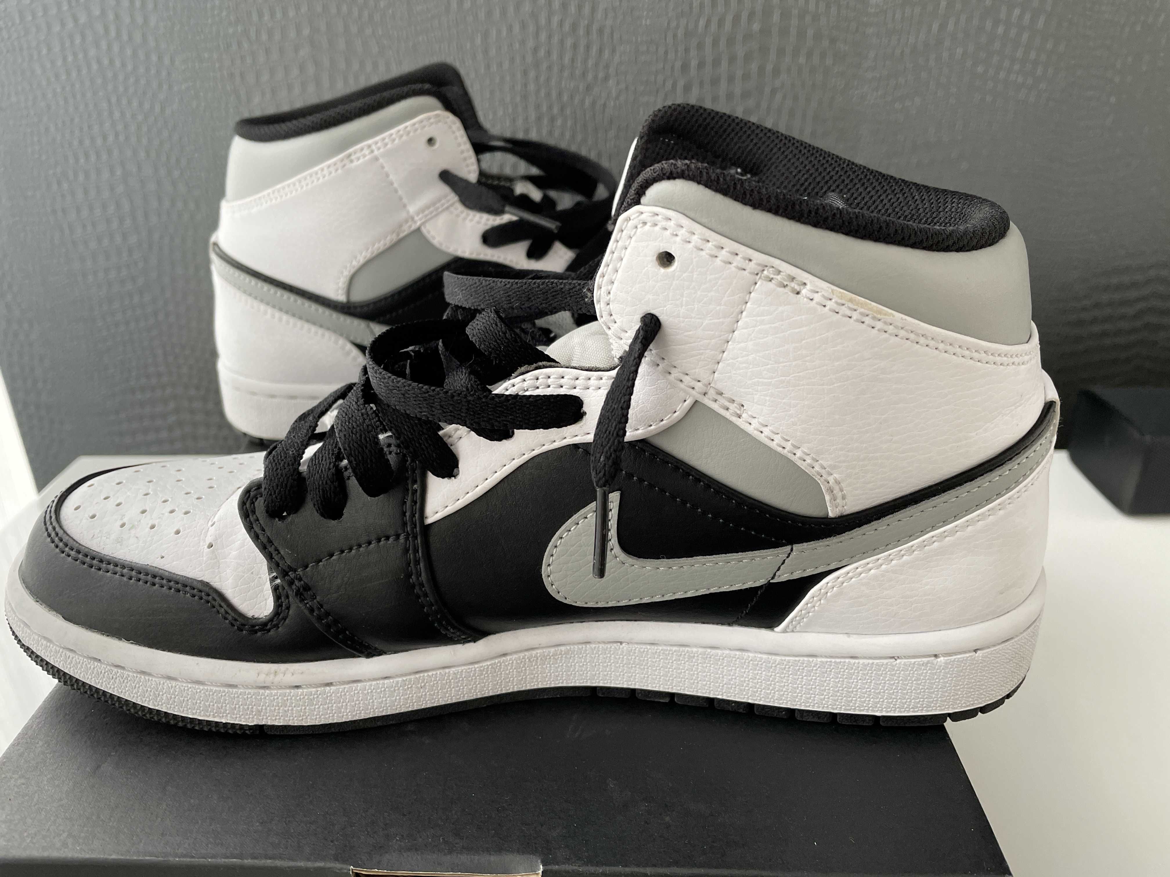 NIKE AIR JORDAN 1 MID "WHITE SHADOW"