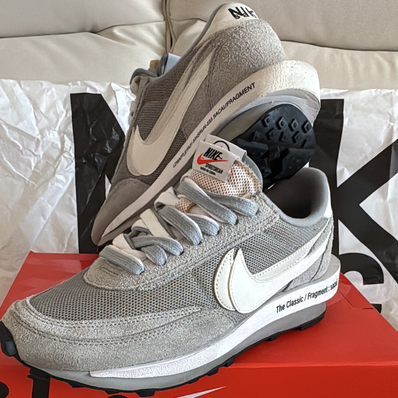 fragment design × sacai × Nike LD Waffle "Light Smoke Grey"