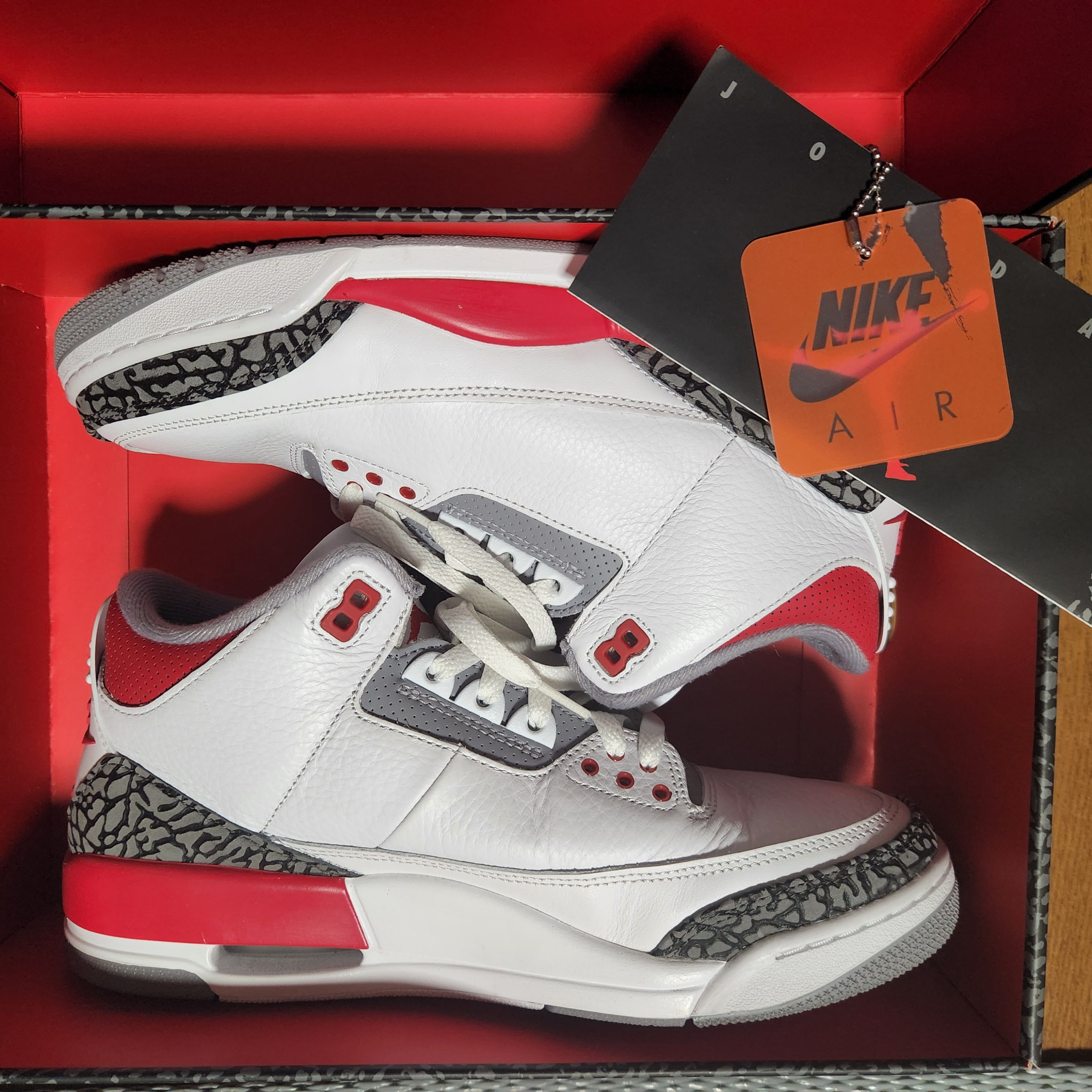 Nike Air Jordan 3 Retro OG "Fire Red" (2022)