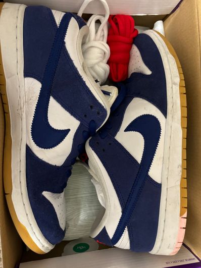 Nike SB Dunk Low "Los Angeles Dodgers/Deep Royal Blue"