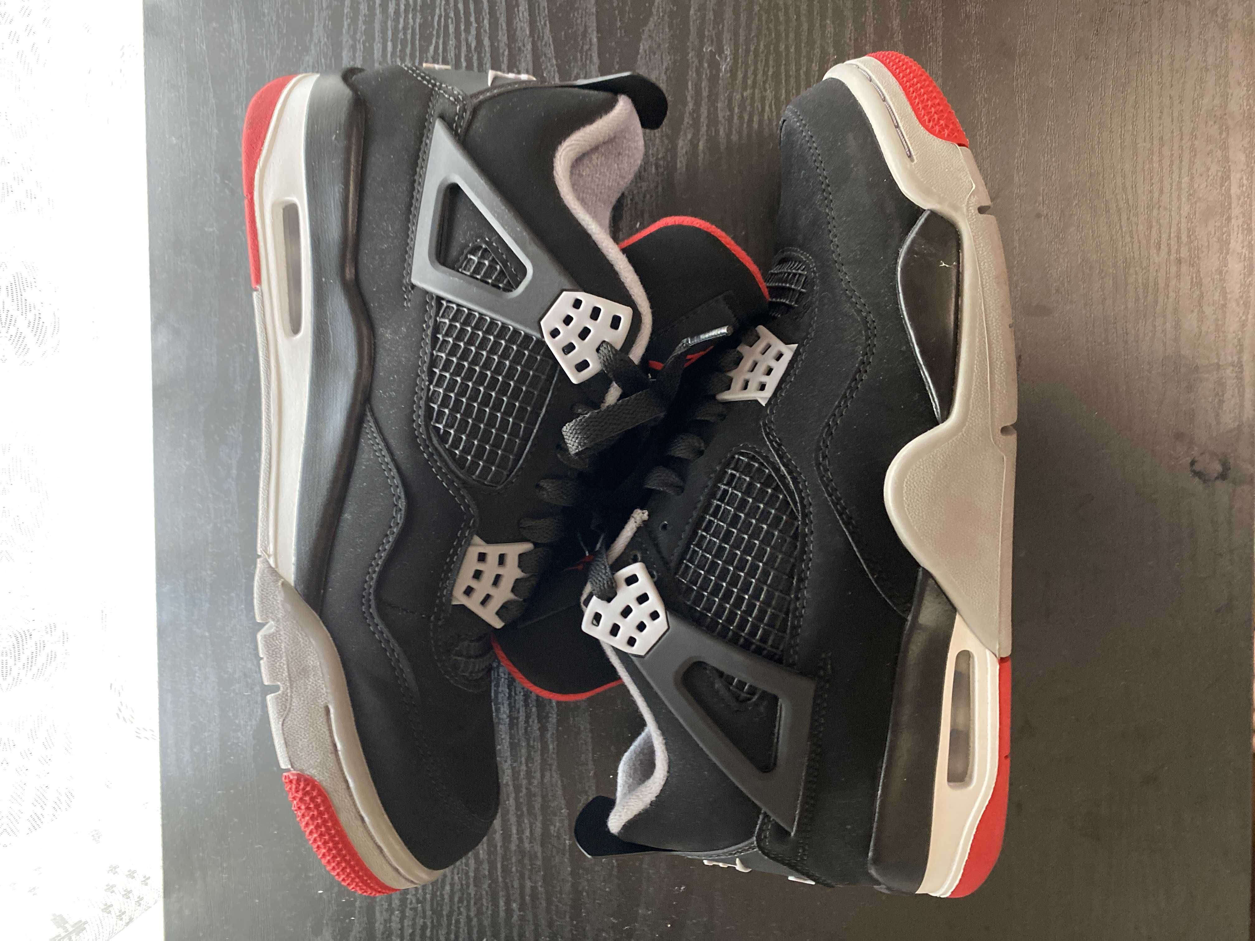 Nike Air Jordan 4 Retro "Bred" (2019)  