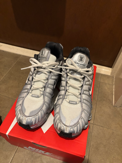 Nike Shox TL "Metallic Silver/Wolf Grey/Anthracite/Summit White"