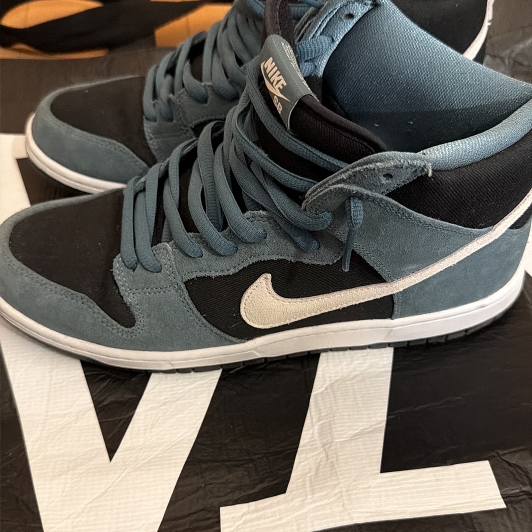 Nike SB Dunk High "Mineral Slate Suede"