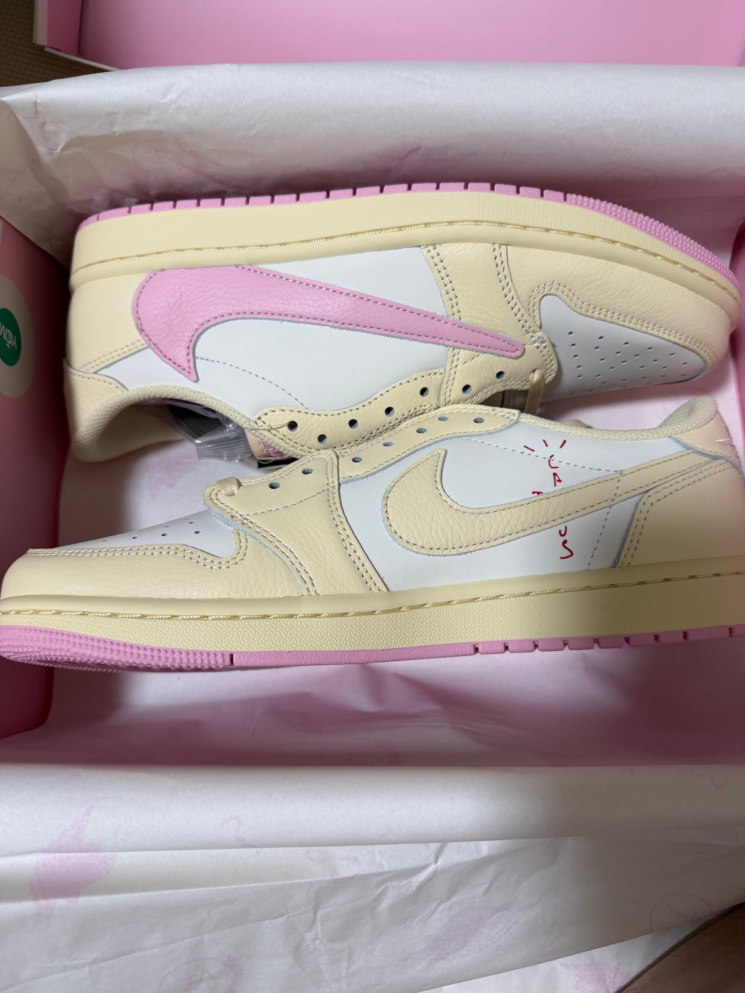 Travis Scott × Nike Air Jordan 1 Retro Low OG "Muslin/Shy Pink"