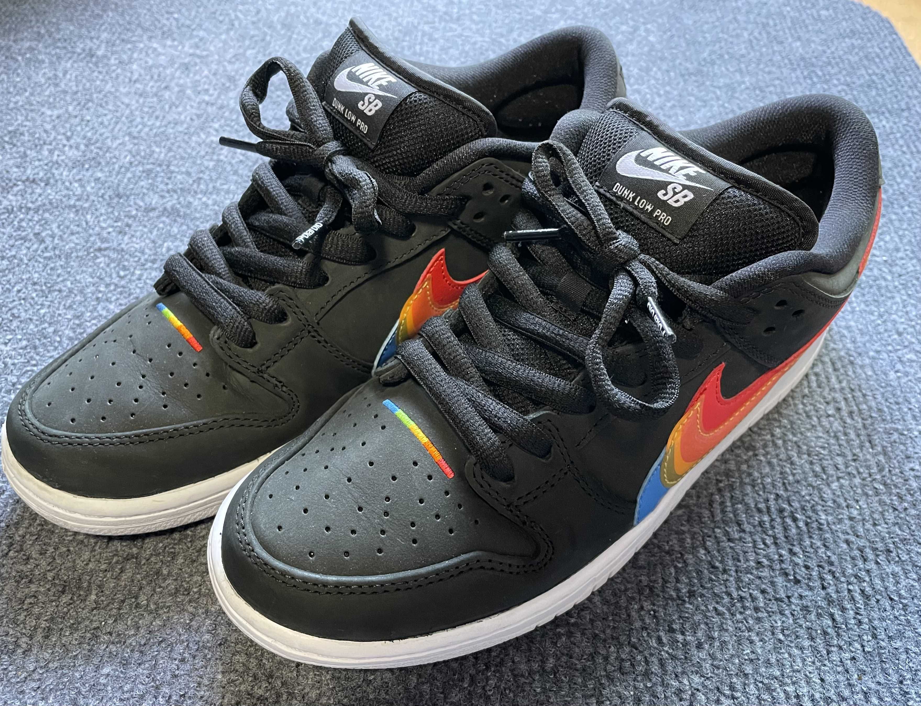 Polaroid × Nike SB Dunk Low Pro QS "Black/White"