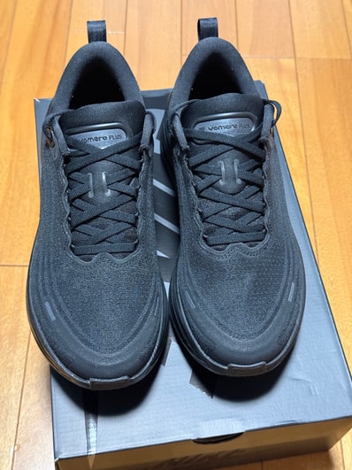 Nike Vomero Plus "Black"