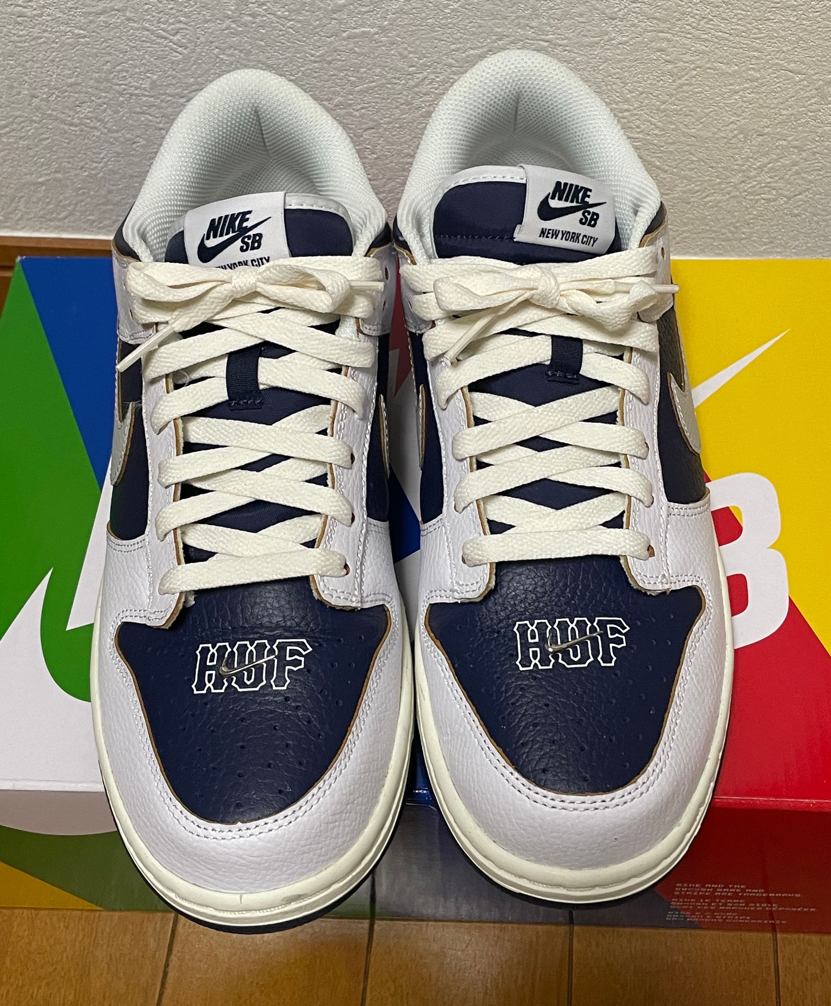 HUF × Nike SB Dunk Low "New York"