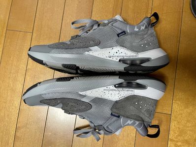 FRAGMENT × JORDAN AIR CADENCE PARTICLE GREY