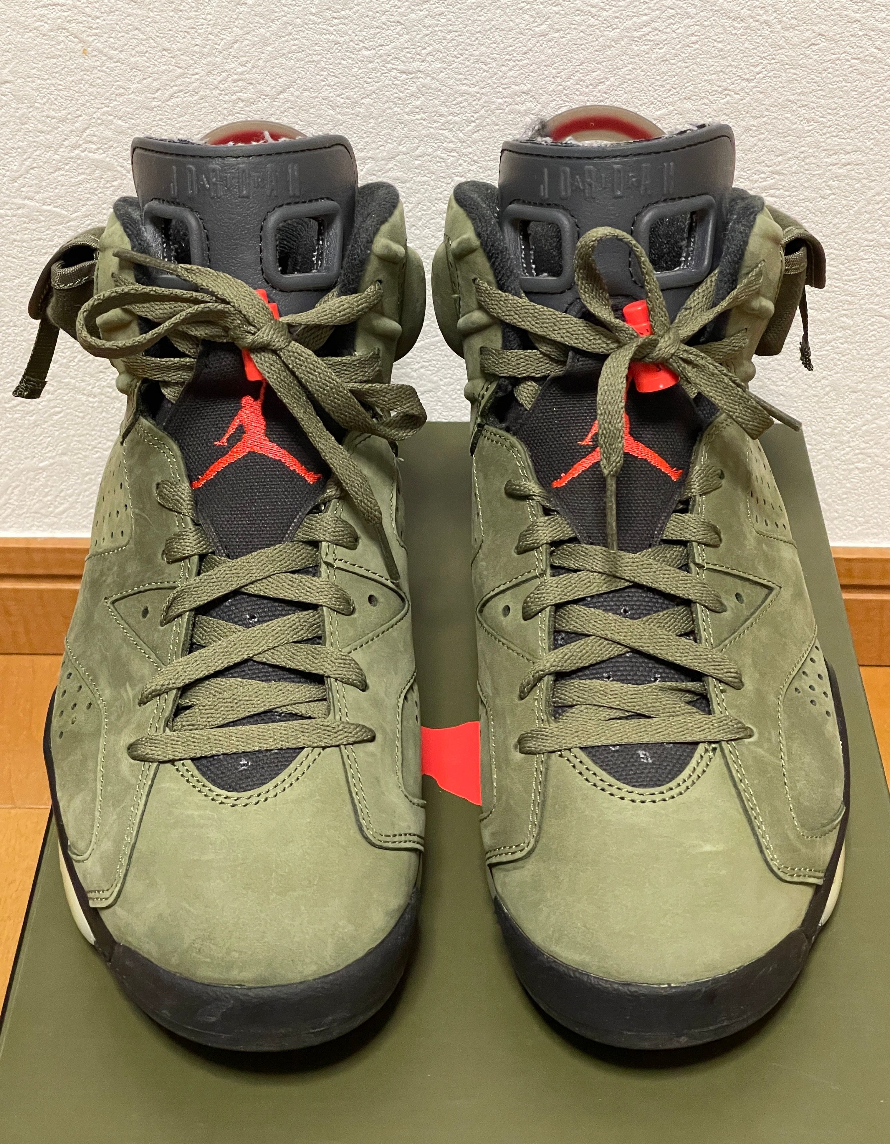 Travis Scott × Nike Air Jordan 6 Retro "Medium Olive"