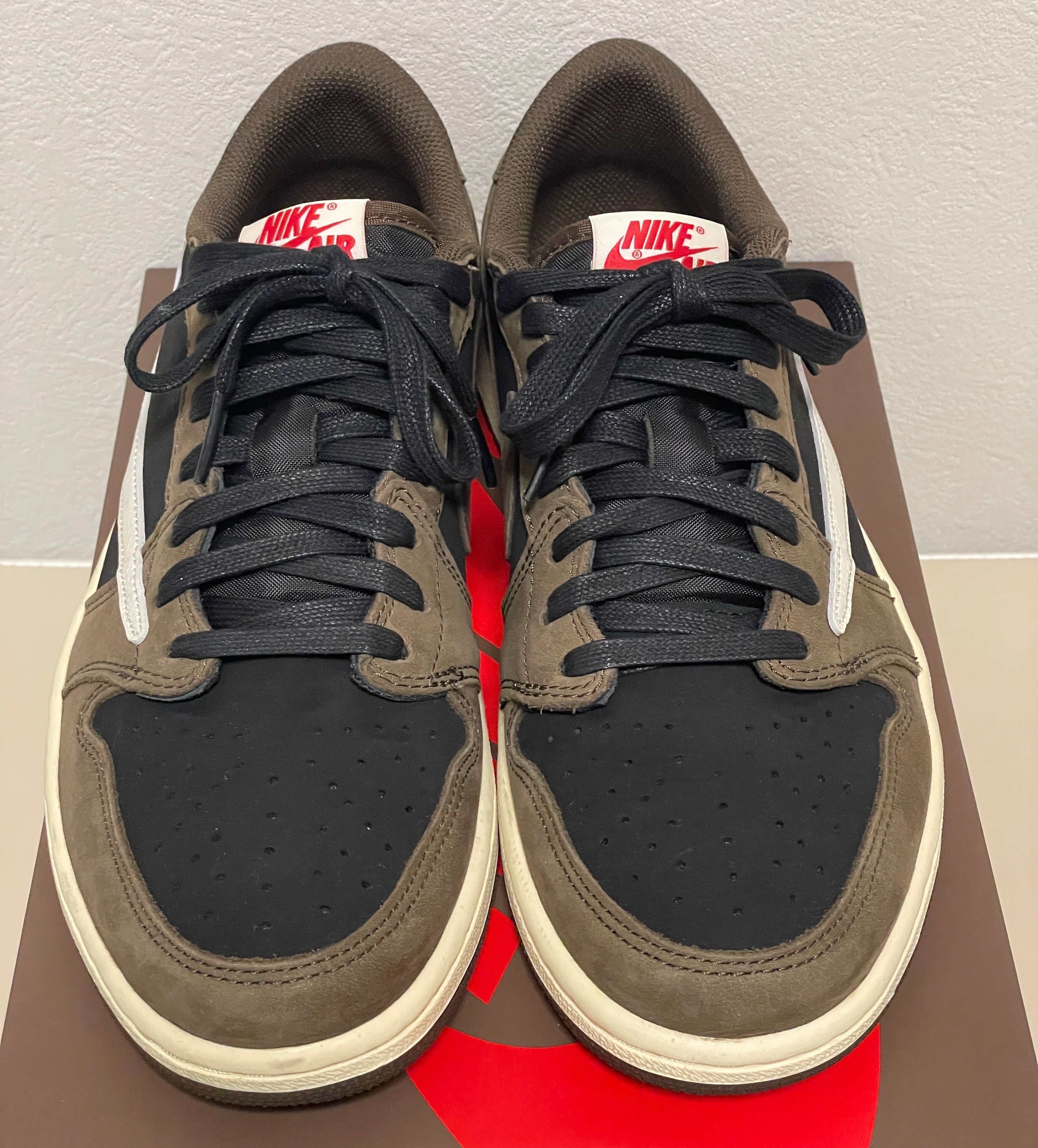 Travis Scott × Nike Air Jordan 1 Low OG SP-T  "Black/Dark Mocha"