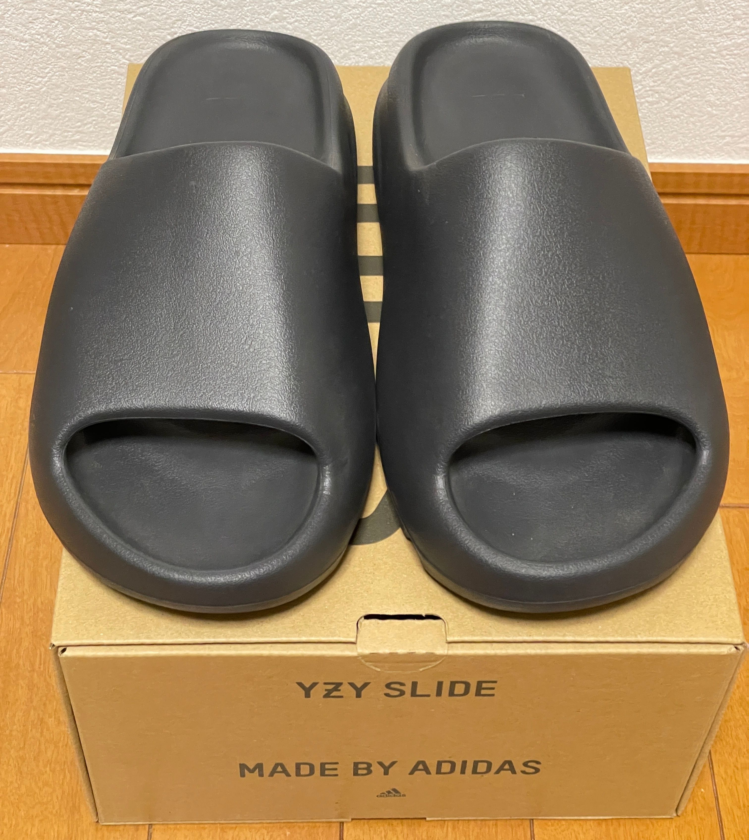 adidas YEEZY Slide "Onyx"