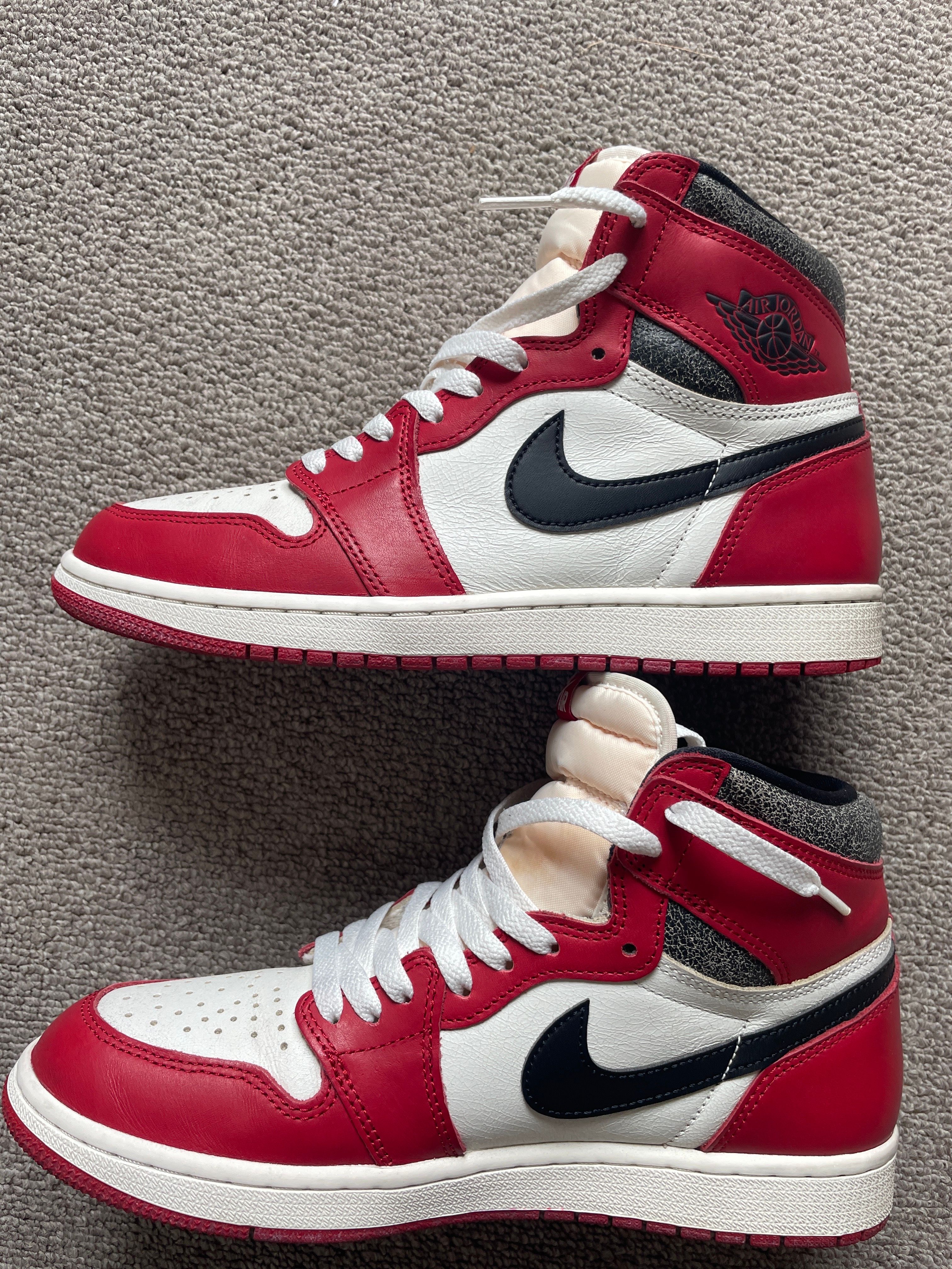 Nike Air Jordan 1 High OG "Lost & Found/Chicago"