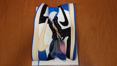 Travis Scott × fragment design × Nike Air Jordan 1 Low OG SP "Military Blue"
