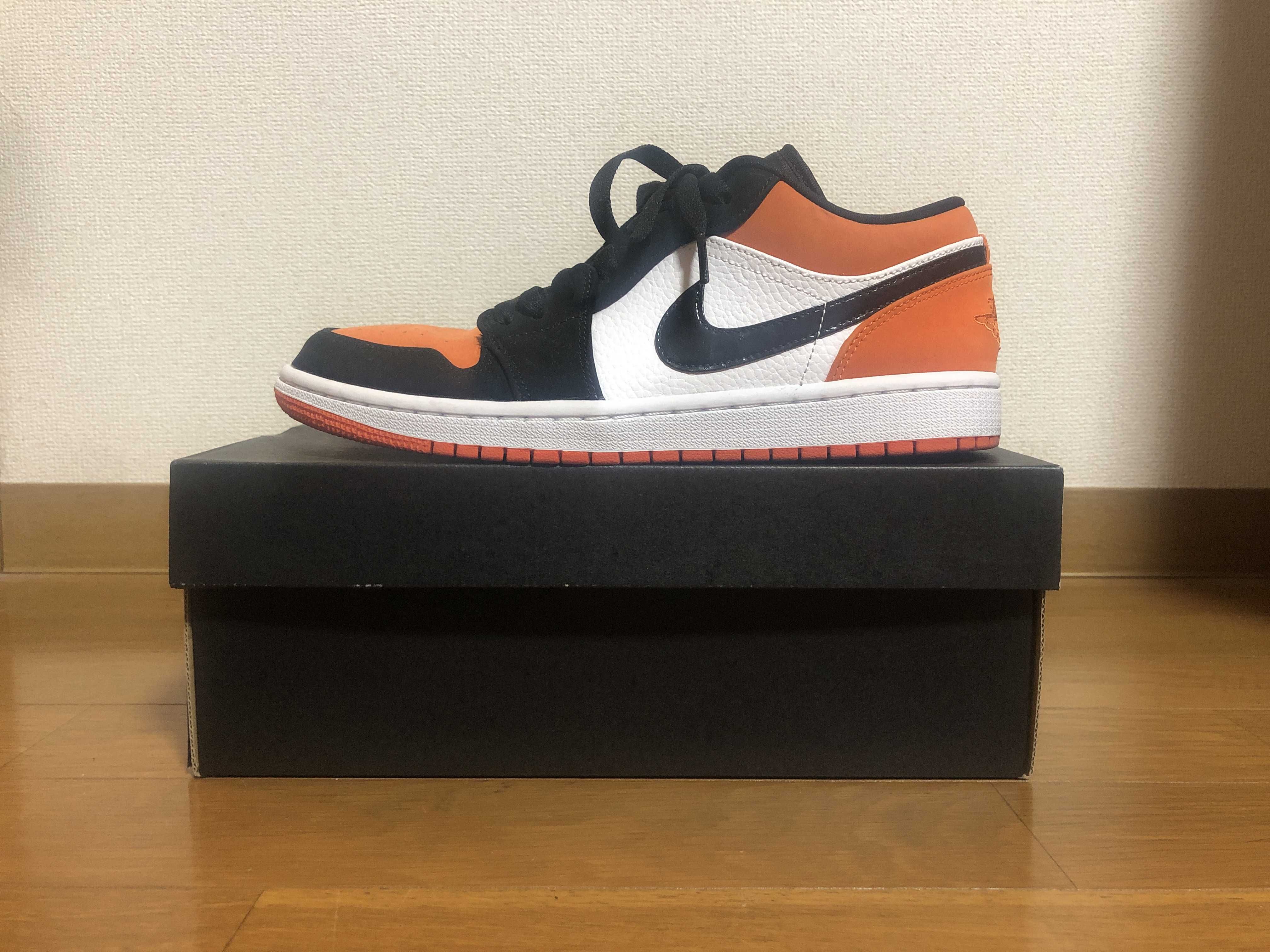 Nike Air Jordan 1 Low "Shattered Backboard"