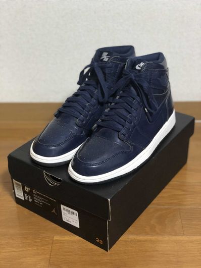 Dover Street Market × Nike Air Jordan 1 Retro High "Obsidian"