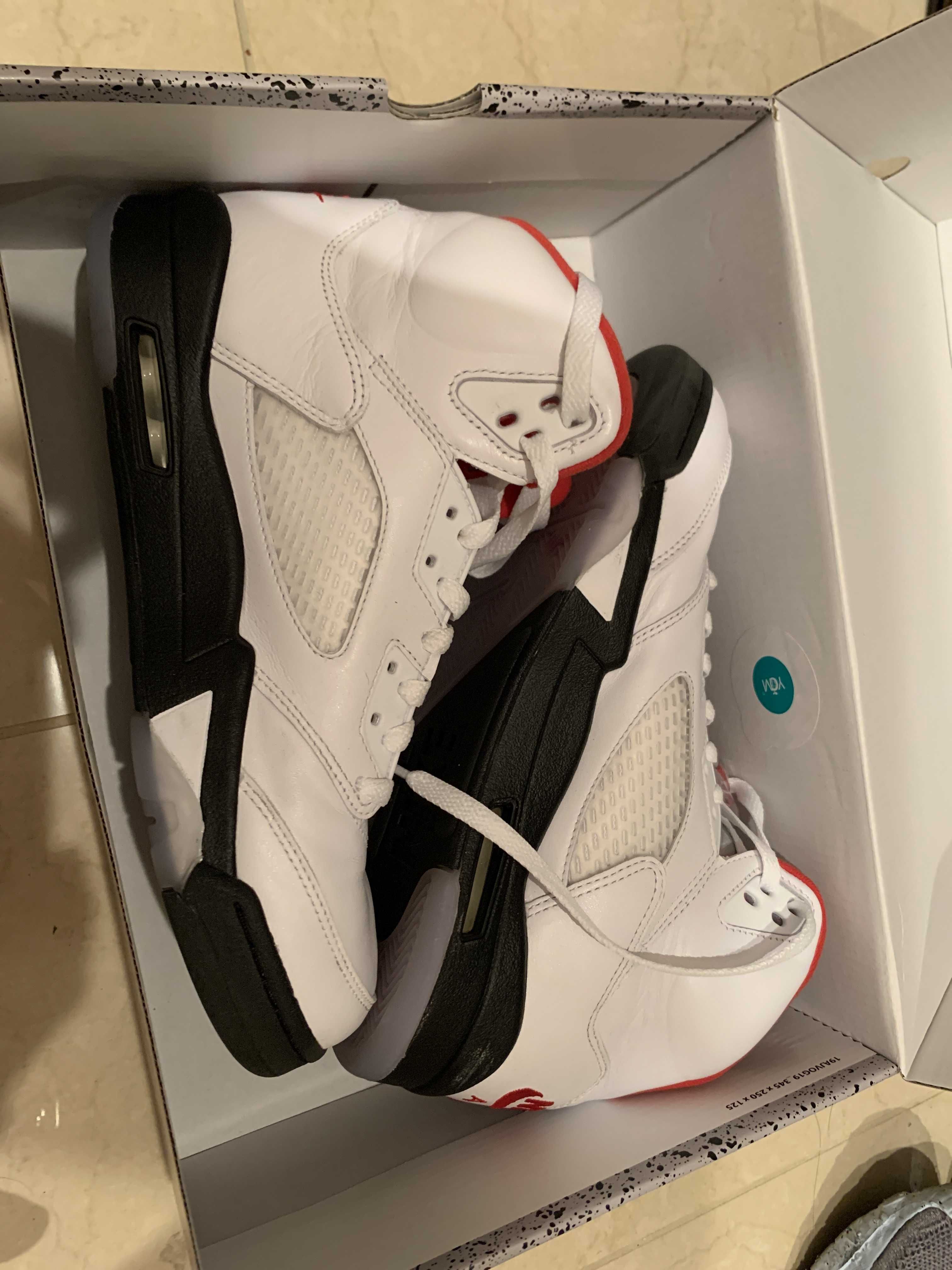 Nike Air Jordan 5 Retro "Fire Red" (2020)