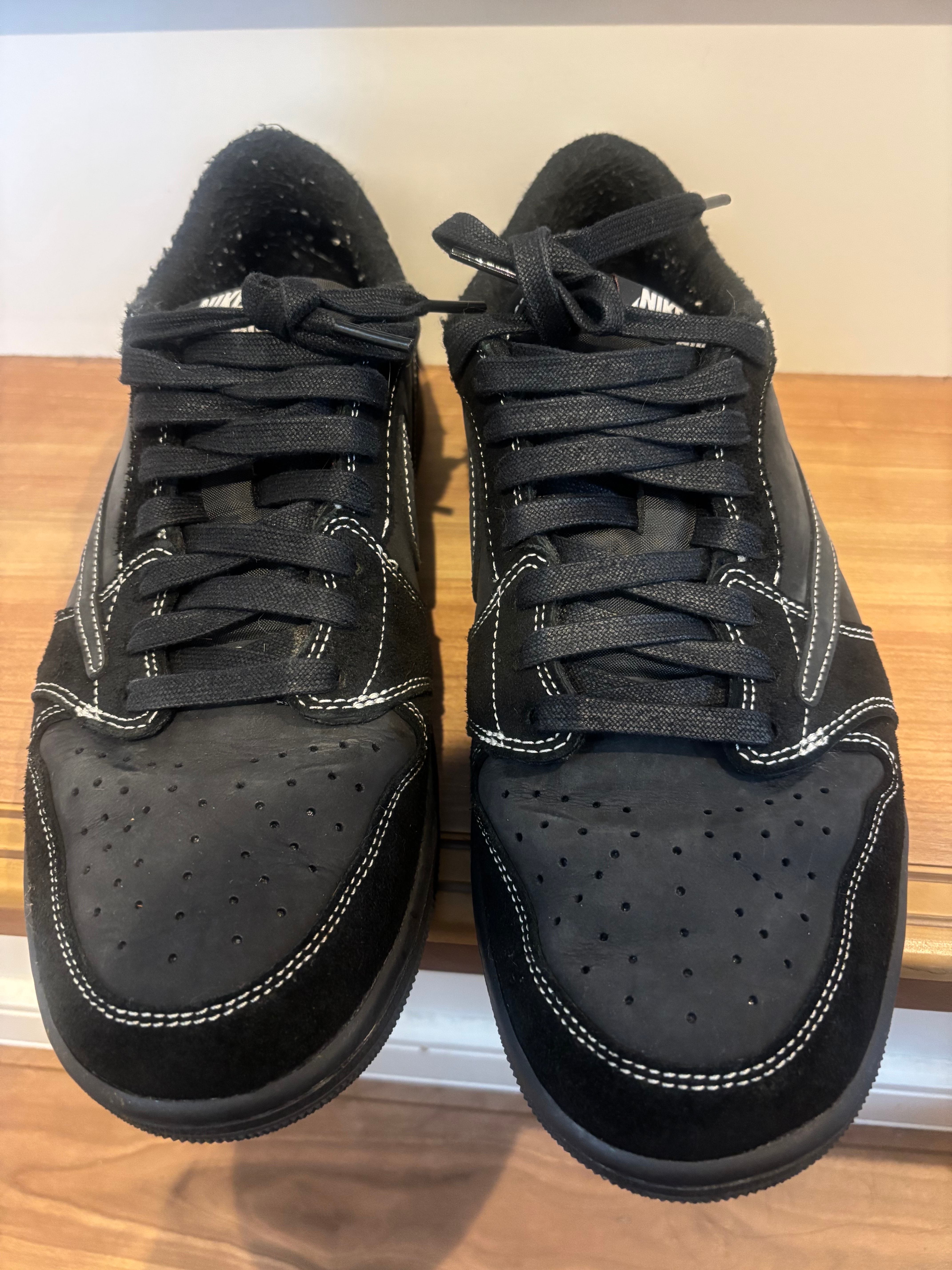 Travis Scott × Nike Air Jordan 1 Low OG SP "Black Phantom"
