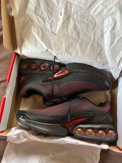 Nike Air Max DN Essential "Bred/Black/Black/Bright Crimson/Black"