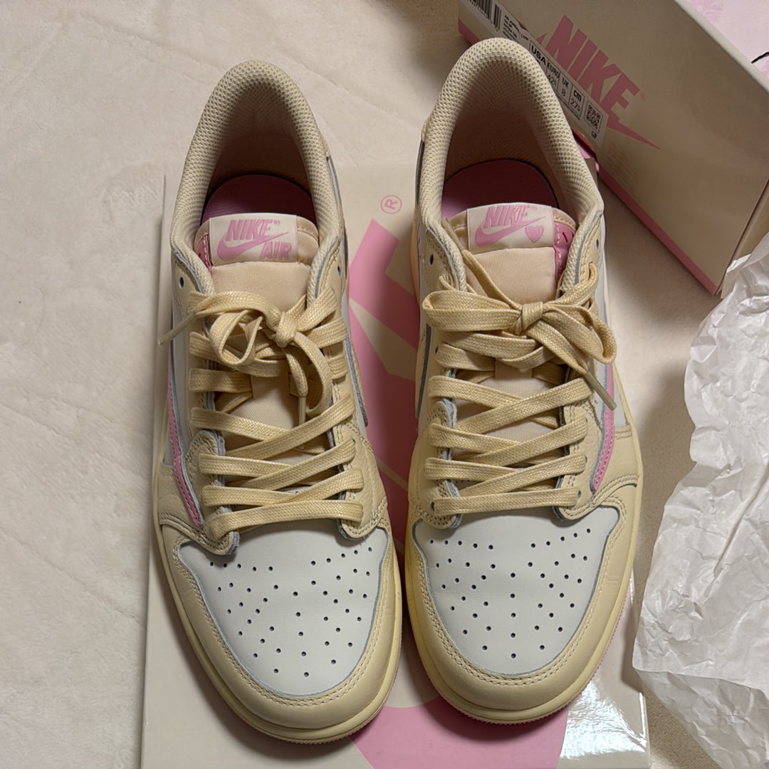 Travis Scott × Nike Air Jordan 1 Retro Low OG "Muslin/Shy Pink"