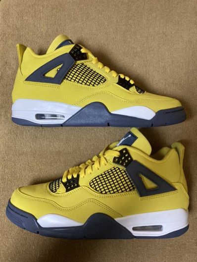 Nike Air Jordan 4 "Tour Yellow"
