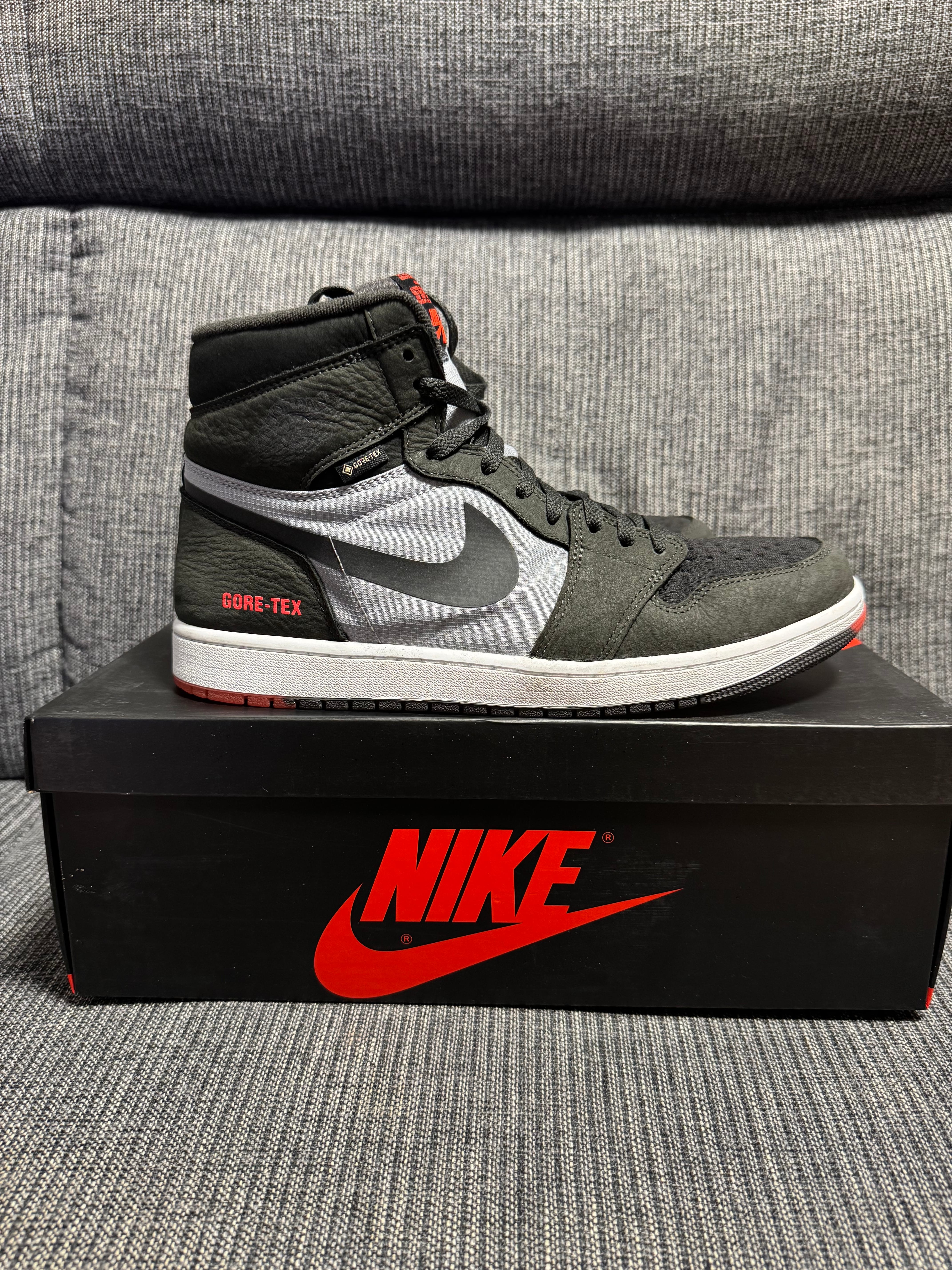 2025年最新】エアジョーダン1/AJ1 人気・新作/新品・中古通販