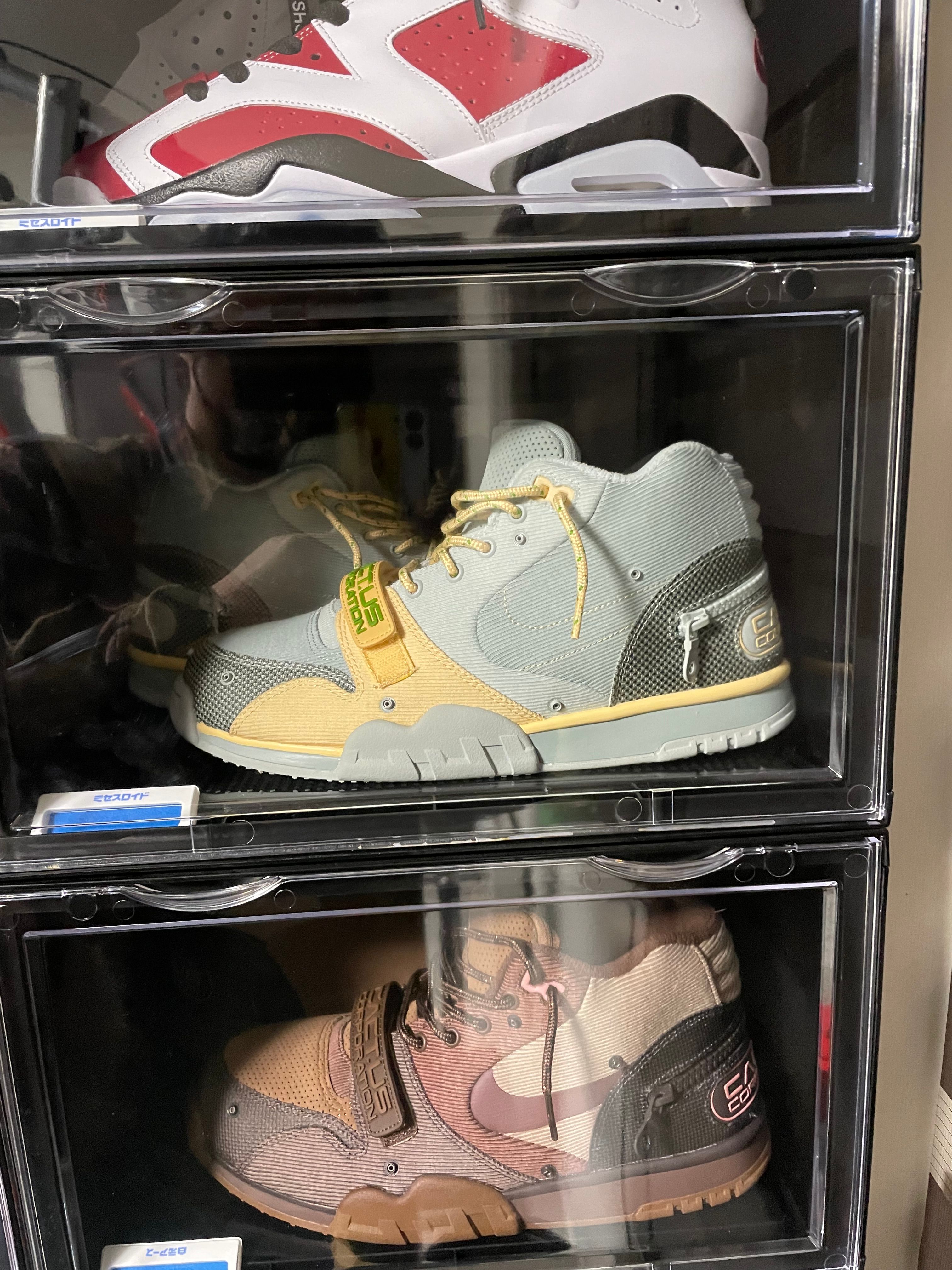 Travis Scott × Nike Air Trainer 1 SP "Grey Haze and Dusty Sage"