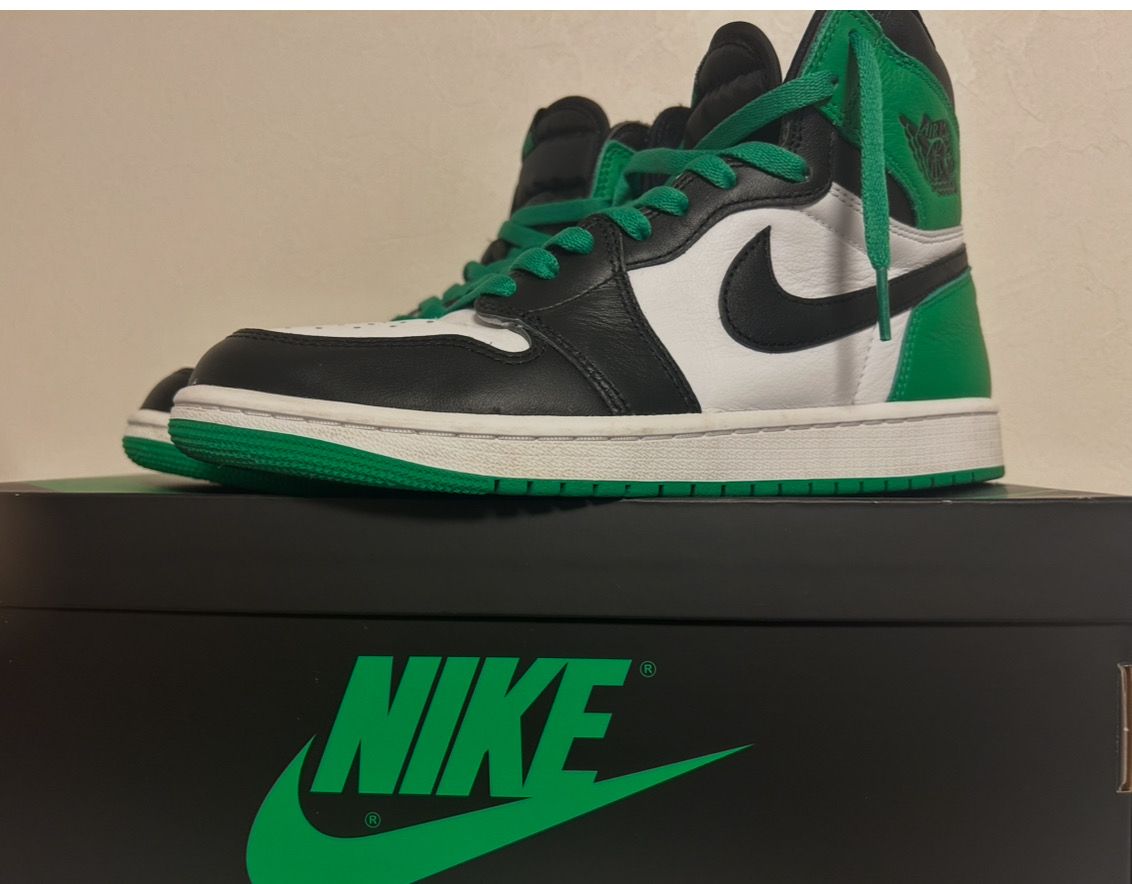 Nike Air Jordan 1 Retro High OG "Celtics/Black and Lucky Green" (2023)