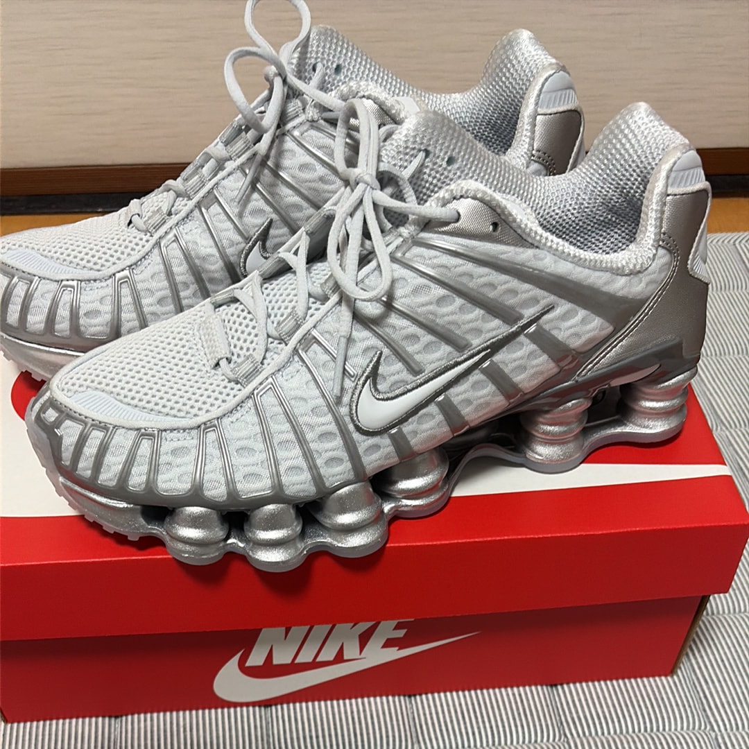 Nike Women's Shox TL "Pure Platinum and Metallic Silver"