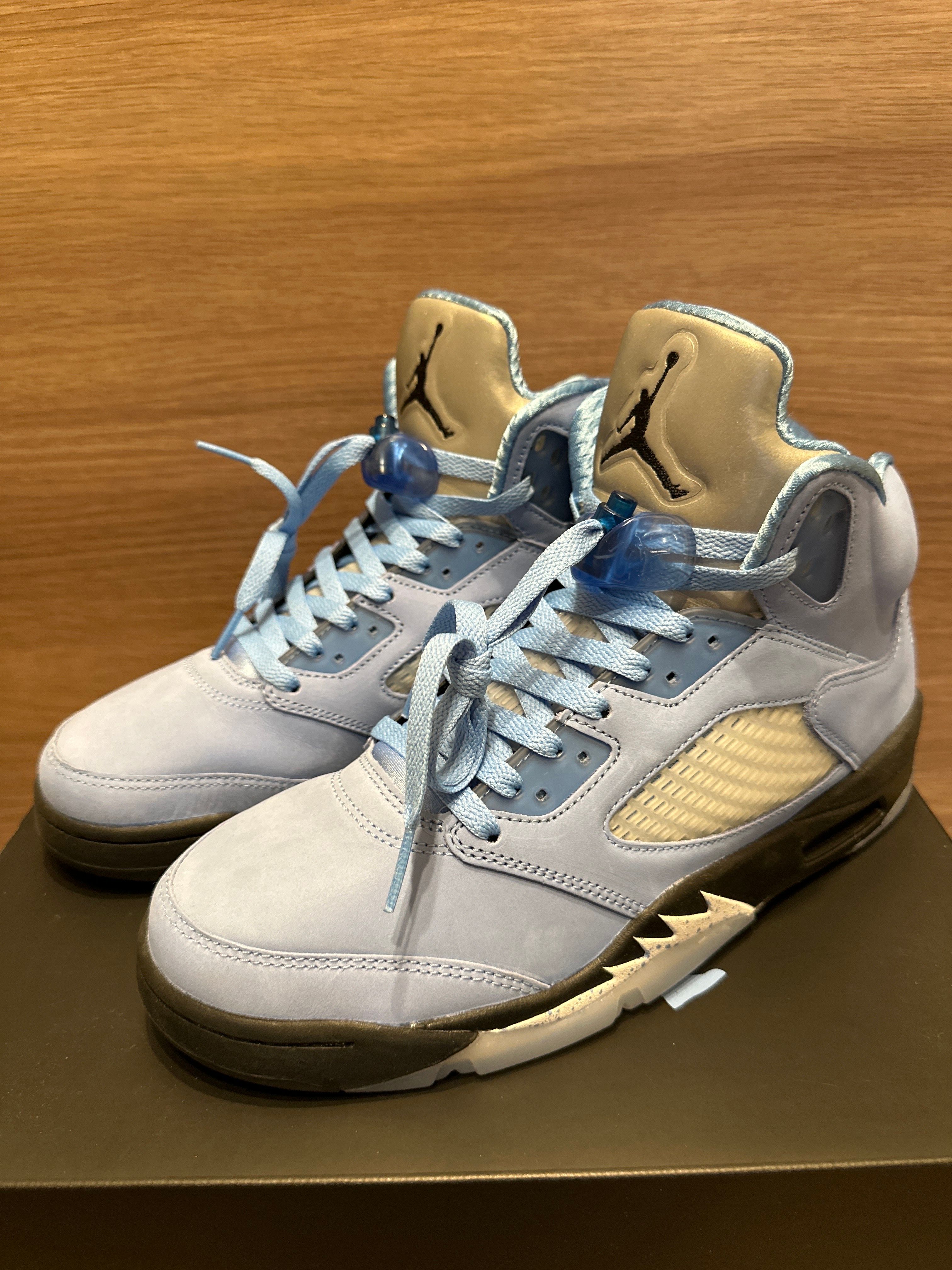 Nike Air Jordan 5 Retro SE "University Blue"