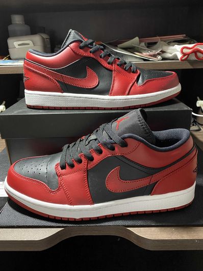 Nike Air Jordan 1 Low "Varsity Red"